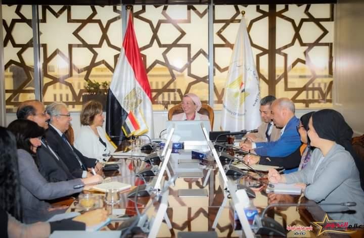 وزيرة البيئة تتابع إعداد تقرير حالة البيئة فى مصر لعام 2022 2 وزيرة البيئة تتابع إعداد تقرير حالة البيئة فى مصر لعام 2022