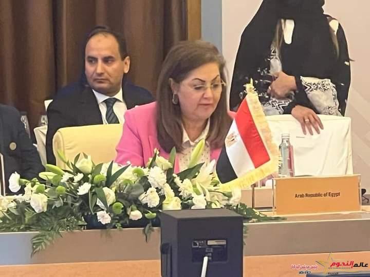 وزيرة التخطيط والتنمية الاقتصادية ومحافظ مصر لدي البنك تشارك في المائدة المستديرة لمجلس المحافظين 1 وزيرة التخطيط والتنمية الاقتصادية ومحافظ مصر لدي البنك تشارك في المائدة المستديرة لمجلس المحافظين