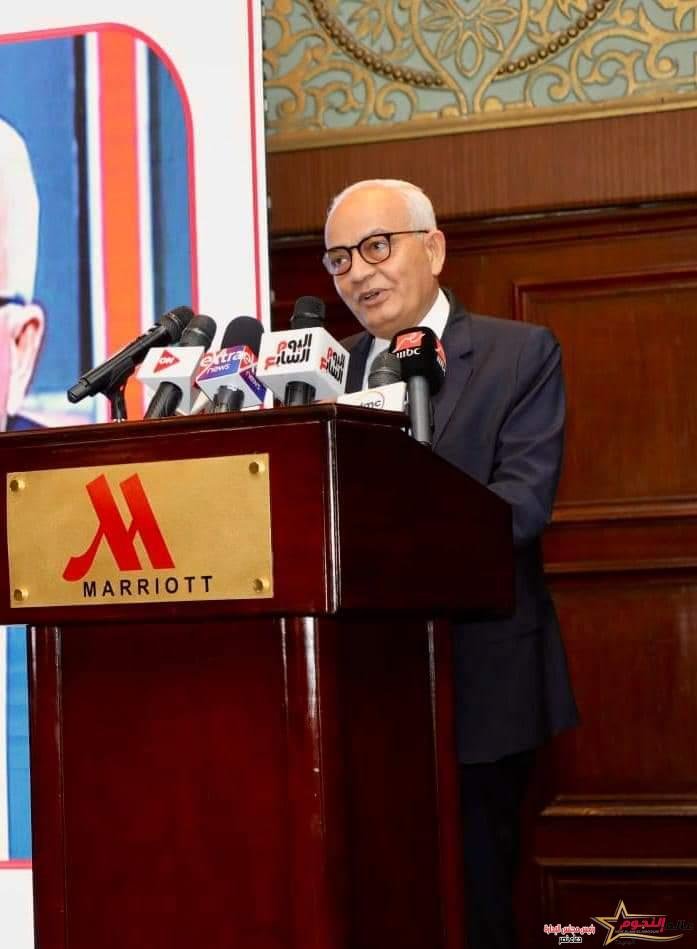 وزير التربية والتعليم والتعليم الفني يشهد افتتاح مؤتمر "التعليم بين التحول الرقمي والأنسنة"