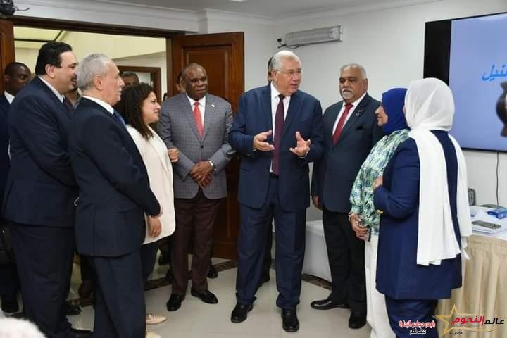 وزير الزراعة ومحافظ الأقصر ورئيس بنك الأفريقي يتفقدون مركز الأقصر التنسيقي لنشر المعرفة والابتكار