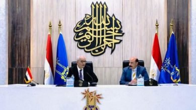 وزير التربية والتعليم يعقد اجتماعًا مع قيادات مديرية التعليم ومديرى الإدارات التعليمية بمحافظة أسوان