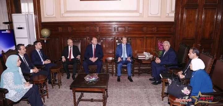 وزير الزراعة يبحث مع وفد أرجنتيني رفيع المستوى سبل تعزيز التعاون الزراعي بين البلدين