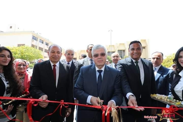 عاشور يتفقد جامعة المنصورة ويفتتح عدة مشروعات تعليمية وخدمية بالجامعة