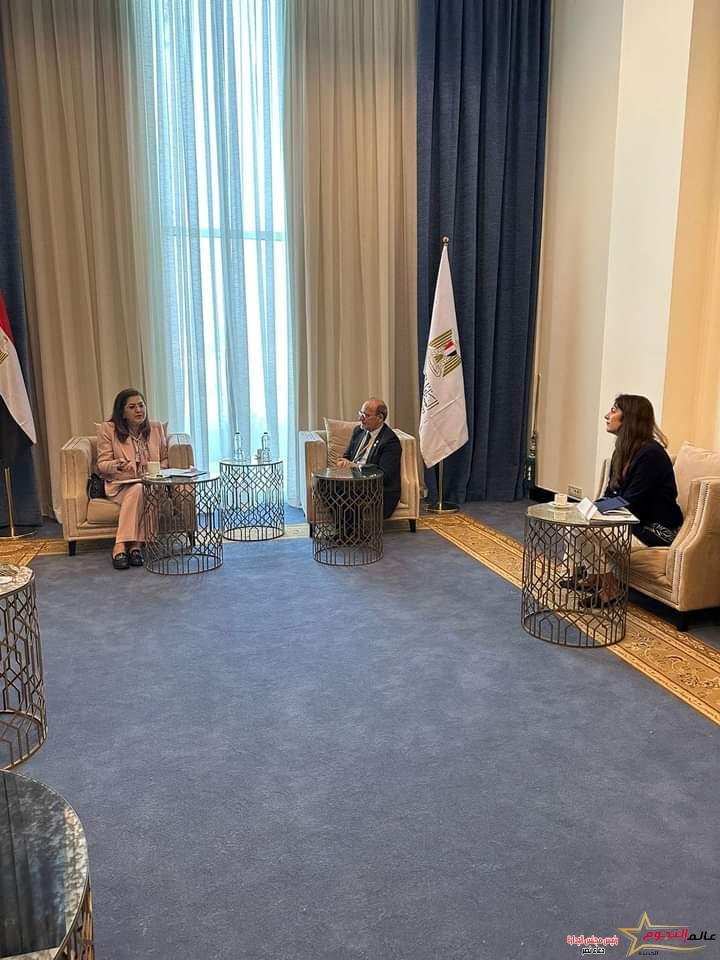 وزيرة التخطيط والتنمية الاقتصادية تلتقي مدير الوكالة الفرنسية للتنمية لمناقشة عدد من القضايا المحلية والدولية 2 وزيرة التخطيط والتنمية الاقتصادية تلتقي مدير الوكالة الفرنسية للتنمية لمناقشة عدد من القضايا المحلية والدولية