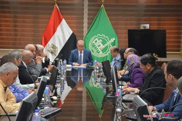 الهجان يعقد إجتماعا مع عدد من أعضاء مجلس النواب لمناقشة خطة المحافظة 2023/2024 2 الهجان يعقد إجتماعا مع عدد من أعضاء مجلس النواب لمناقشة خطة المحافظة 2023/2024