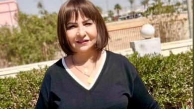 فاطمة الكاشف تهنئ "أشرف زكي" لحصوله على جائزة الدولة التقديرية 