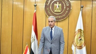 تغيير اسم "الوزارة" من "القوى العاملة" إلى "العمل" 
