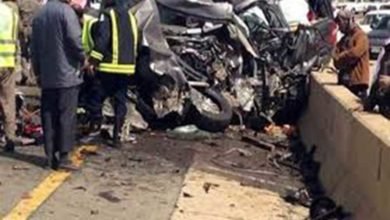 مصرع سيدة وإصابة 8 أشخاص آخرين في حادث تصادم سيارتين ميكروباص وربع نقل