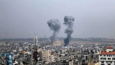 الطيران الإسرائيلي يستهدف منازل الفلسطينيين في قطاع غزة