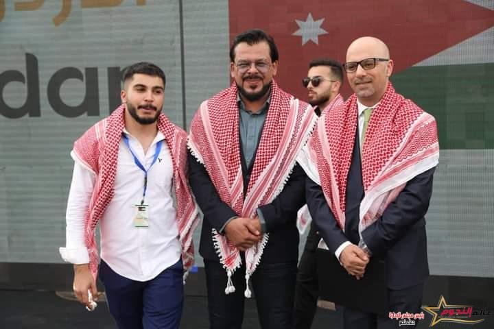 تكريم الفنان منذر رياحنة في المهرجان الثقافي الدولي الثالث عشر 2 تكريم اللفنان منذر رياحنة في المهرجان الثقافي الدولي الثالث عشر