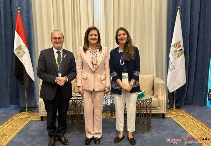 وزيرة التخطيط والتنمية الاقتصادية تلتقي مدير الوكالة الفرنسية للتنمية لمناقشة عدد من القضايا المحلية والدولية 1 وزيرة التخطيط والتنمية الاقتصادية تلتقي مدير الوكالة الفرنسية للتنمية لمناقشة عدد من القضايا المحلية والدولية