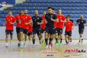 علام يطمئن على إستعدادات منتخب الصالات قبل إنطلاق كأس العرب 2 علام يطمئن على إستعدادات منتخب الصالات قبل إنطلاق كأس العرب