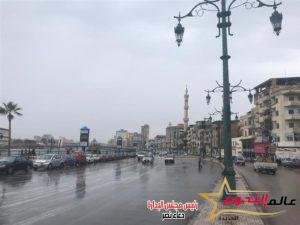 غيوم وسحب كثيفة وتساقط أمطار.. طقس سئ يضرب دمياط