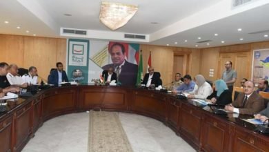 محافظ الفيوم يتابع استعدادات الأجهزة التنفيذية لامتحانات الثانوية العامة 