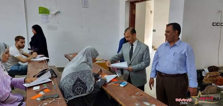 نائب رئيس جامعة بنها لشئون خدمة المجتمع وتنمية البيئة يتفقد الامتحانات بكلية التربية 2 نائب رئيس جامعة بنها لشئون خدمة المجتمع وتنمية البيئة يتفقد الامتحانات بكلية التربية