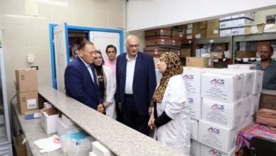 محافظ الشرقية يُفاجئ مستشفي المبرة ويتفقد أعمال الرصف والتطوير الجارية بشوارع بمدينة الزقازيق 