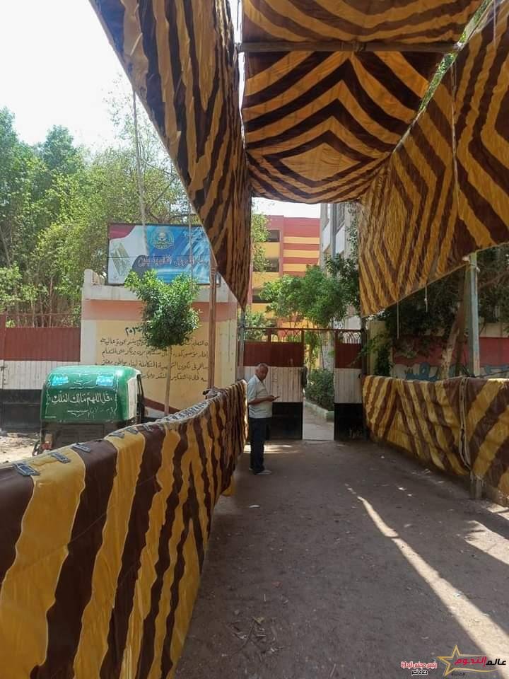 محافظ الجيزة يتابع الاستعدادات النهائية لاستقبال ماراثون امتحانات الثانوية العامة 2 محافظ الجيزة يتابع الاستعدادات النهائية لاستقبال ماراثون امتحانات الثانوية العامة