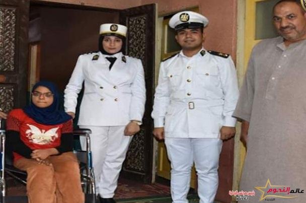 وزارة الداخلية تهدي طفلة من ذوي المهم كرسي متحرك بـ الشرقية