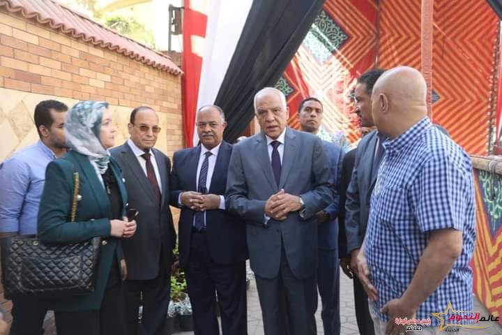 محافظ الجيزة يتفقد سير امتحانات الثانوية العامة في مادة اللغة العربية