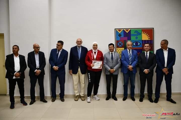 وزير الرياضة يكرم ابطال مصر فى التايكوندو والعاب القوي والاسكواش 