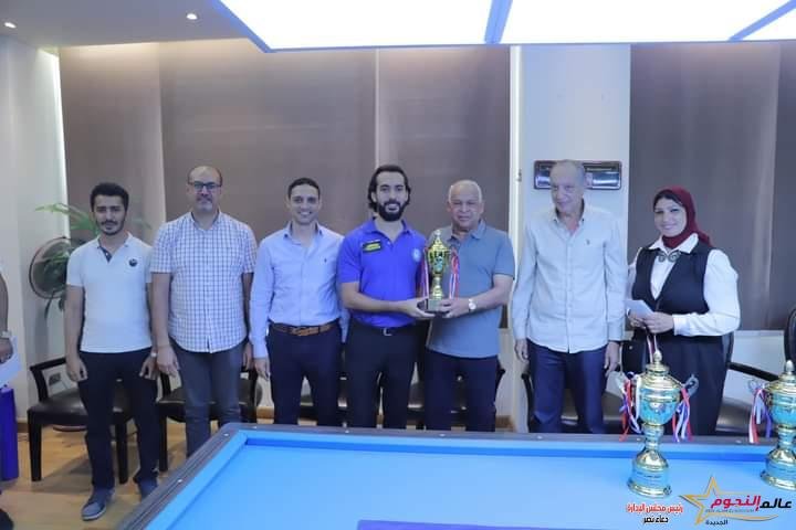 فوز سامح سيدهم بـ المركز الأول في بطولة الجمهورية للبليارد الفرنسي الثلاث أضلاع بـ نادي سموحة 2 فوز سامح سيدهم بـ المركز الأول في بطولة الجمهورية للبليارد الفرنسي الثلاث أضلاع بـ نادي سموحة
