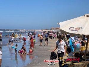 شاطئ بورسعيد كامل العدد في ثاني أيام عيد الأضحي المبارك واقبال كبير من المواطنين 2 شاطئ بورسعيد كامل العدد في ثاني أيام عيد الأضحي المبارك واقبال كبير من المواطنين