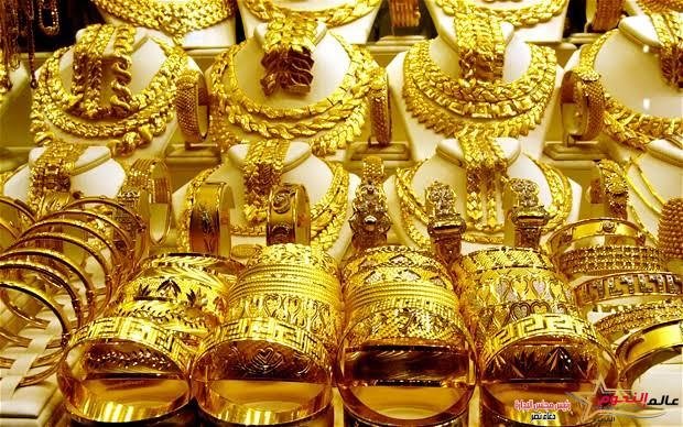تراجع أسعار الذهب بمنتصف تعاملات اليوم