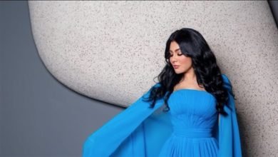 بإطلالة مختلفة... ميريهان حسين تشارك جمهورها بالأزرق