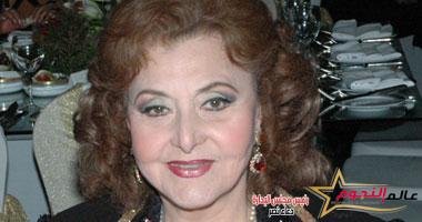 الدكتور أشرف زكي ينفي الأخبار المتداولة حول وفاة الفنانة ليلى طاهر