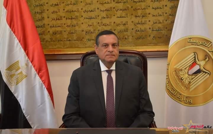 المرأة والشباب في الصدارة لتوفير فرص العمل بالمحافظات في عهد الرئيس السيسى