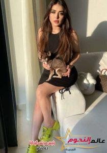 الفنانة هيا مرعشلي بـإطلالة جذابة لها من دبي