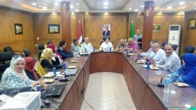 مدير تعليم القليوبية تناقش استعدادات امتحانات الدور الثانى لصفوف النقل