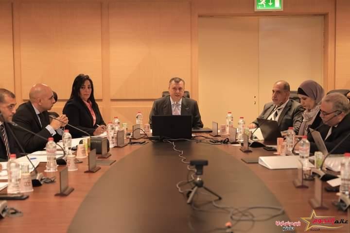 وزير السياحة والآثار يترأس اجتماع اللجنة الدائمة لتراخيص المنشآت الفندقية والسياحية 2 وزير السياحة والآثار يترأس اجتماع اللجنة الدائمة لتراخيص المنشآت الفندقية والسياحية