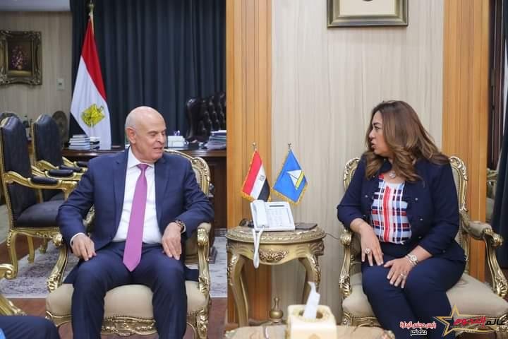 محافظ دمياط تستقبل مستشار السيد رئيس الجمهورية لمبادرة حياة كريمة فى مستهل زيارته للمحافظة 1 محافظ دمياط تستقبل مستشار السيد رئيس الجمهورية لمبادرة حياة كريمة فى مستهل زيارته للمحافظة