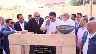 وزير الصحة يتفقد أعمال الإنشاء الجديد لمستشفى دشنا المركزي