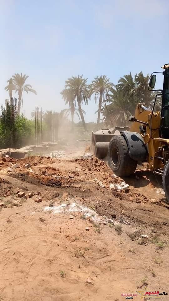 محافظ الفيوم: إزالة 1141 حالة تعدٍ بالزراعة والبناء على أراضي الدولة والملكيات الخاصة 4 محافظ الفيوم: إزالة 1141 حالة تعدٍ بالزراعة والبناء على أراضي الدولة والملكيات الخاصة