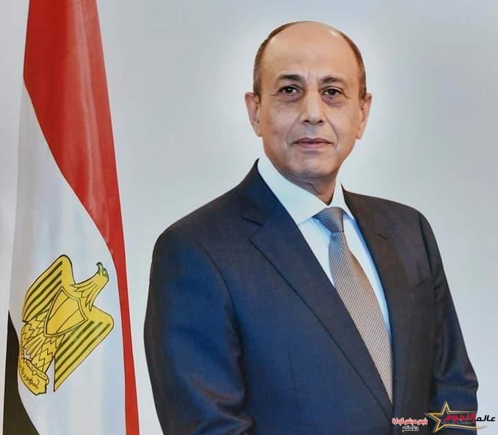 وزير الطيران المدنى يتفقد حركة التشغيل بمطار العلمين الدولى 2 وزير الطيران المدنى يتفقد حركة التشغيل بمطار العلمين الدولى