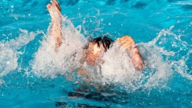 عاجل.. إصابة 3 أشخاص باختناق فى حمام سباحة أثناء الاستحمام بمدينة 6 أكتوبر