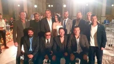 آخر صور للفنان علاء عبد الخالق قبل وفاته في حفل زفاف ابنته