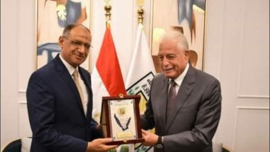 محافظ جنوب سيناء يُهنئ مدير الأمن الجديد ويشكر السابق على فترة عمله بالمحافظة