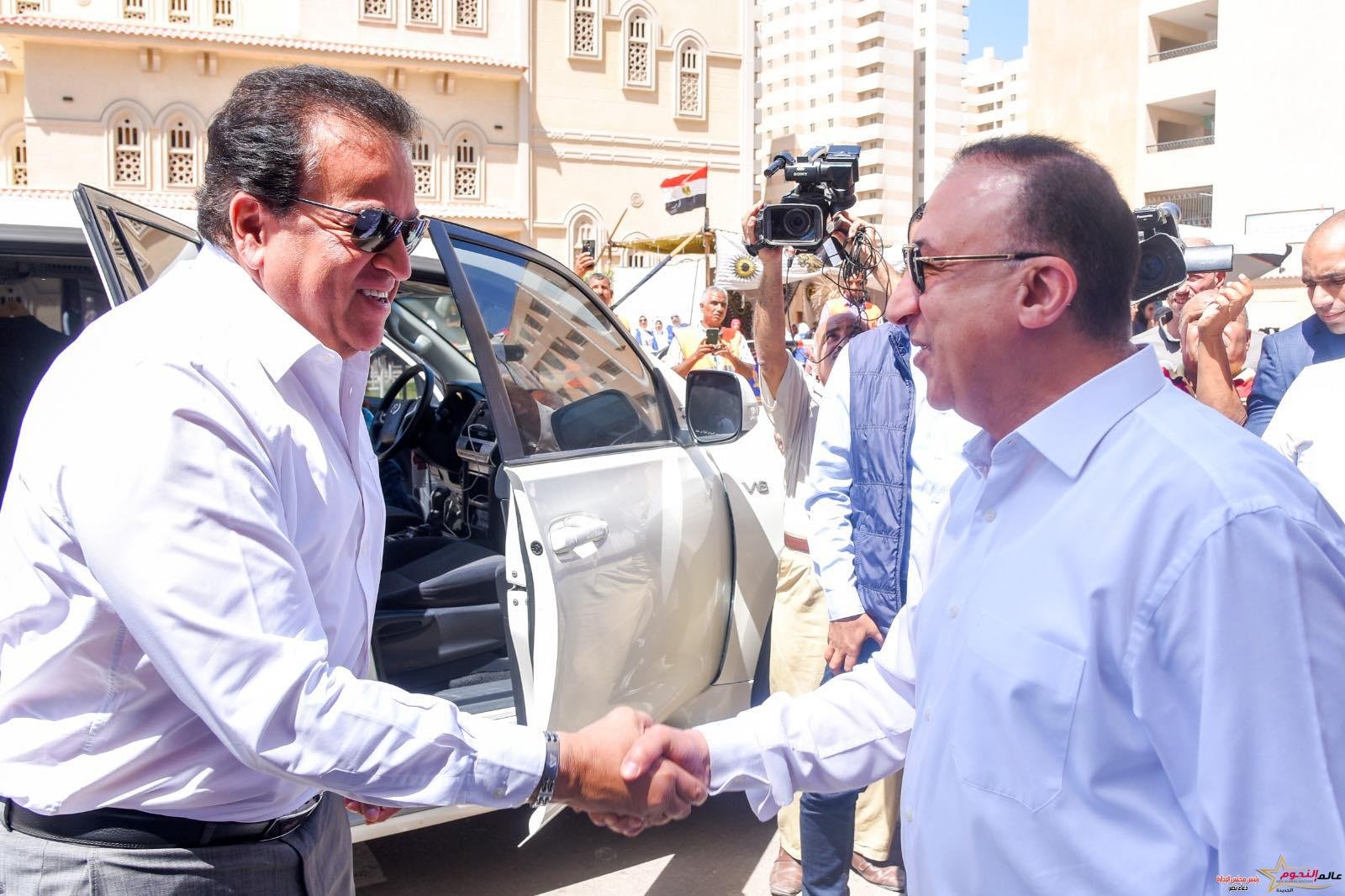 وزير الصحة ومحافظ الإسكندرية يتفقدان مقرات حملة 100 يوم صحة للوقوف على مؤشرات عمل المبادرة 2 وزير الصحة ومحافظ الإسكندرية يتفقدان مقرات حملة 100 يوم صحة للوقوف على مؤشرات عمل المبادرة