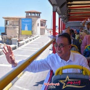 محافظ الإسكندرية يطلق فعاليات العيد القومي ال71 للإسكندرية بموكب مهيب علي طول الكورنيش 2 محافظ الإسكندرية يطلق فعاليات العيد القومي ال71 للإسكندرية بموكب مهيب علي طول الكورنيش