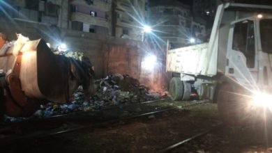 محافظ الإسكندرية يوجه بإزالة كافة المخلفات المتراكمة على حرم السكة الحديد