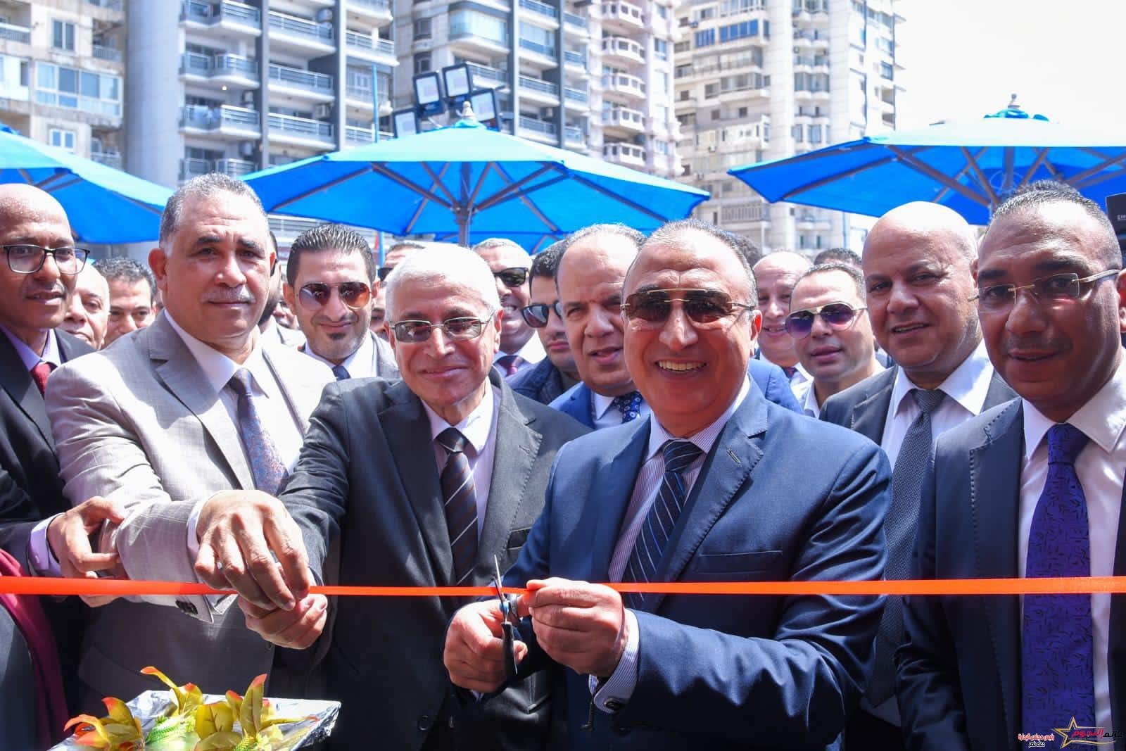 محافظ الإسكندرية يفتتح نادي المحامين بالإسكندرية بعد تطويره ورفع كفاءته ليخدم نحو 420 ألف محامى على مستوى الجمهورية 1 محافظ الإسكندرية يفتتح نادي المحامين بالإسكندرية بعد تطويره ورفع كفاءته ليخدم نحو 420 ألف محامى على مستوى الجمهورية