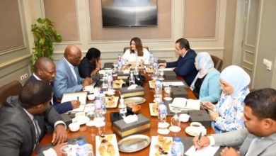 وزيرة الهجرة تستقبل مدير إدارة الهجرة نائب وزير الداخلية بزيمبابوي لبحث سبل التعاون المشترك في مجالات الهجرة والتدريب