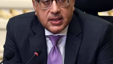 رئيس الوزراء يصل مطار القاهرة عائداً من العاصمة الأردنية عَمّان