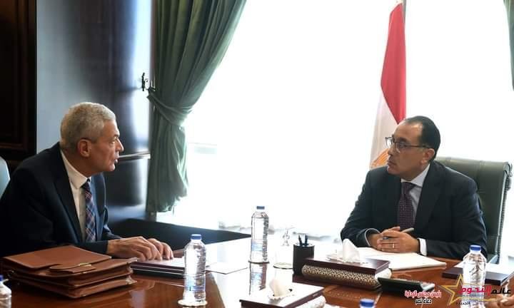 رئيس الوزراء يتابع سير العمل بعدد من ملفات عمل الهيئة المصرية للشراء الموحد 1 رئيس الوزراء يتابع سير العمل بعدد من ملفات عمل الهيئة المصرية للشراء الموحد