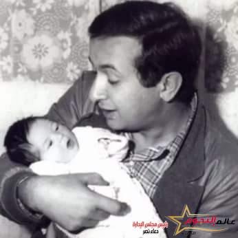 مي نورالشريف تحيي الذكرى الثامنة لوفاة والدها 