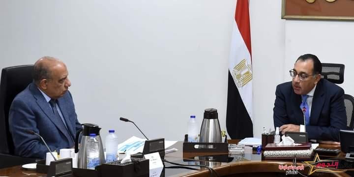 رئيس الوزراء يتابع نشاط عمل شركة الشرقية "إيسترن كومباني"
