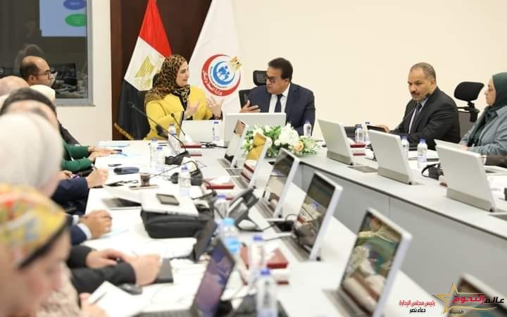 وزيرا الصحة والسكان والتضامن الاجتماعي يناقشان التعاون المشترك لتكامل الخدمات الصحية والاجتماعية للمواطنين